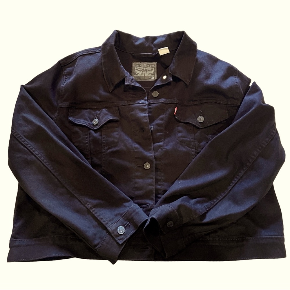 NWOT Black Denim Levi’s Jacket